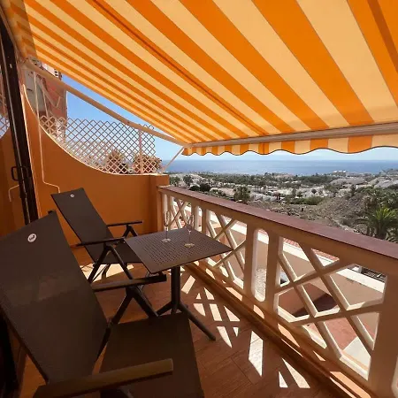 Ocean View Apartment *